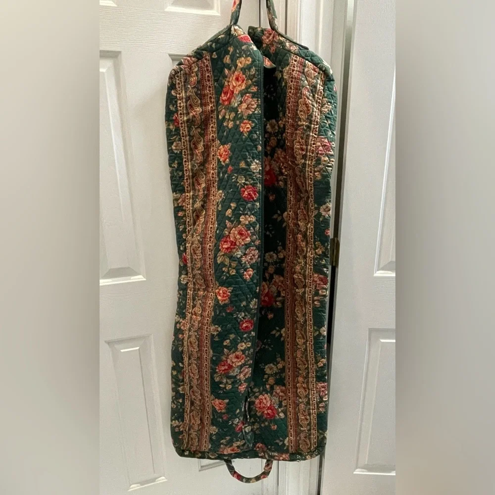 Vera Bradley Rare Retired Indiana Greenbriar Garment Bag